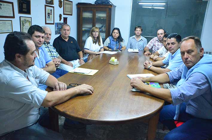 Los productores tamberos se movilizan hoy en Villa María