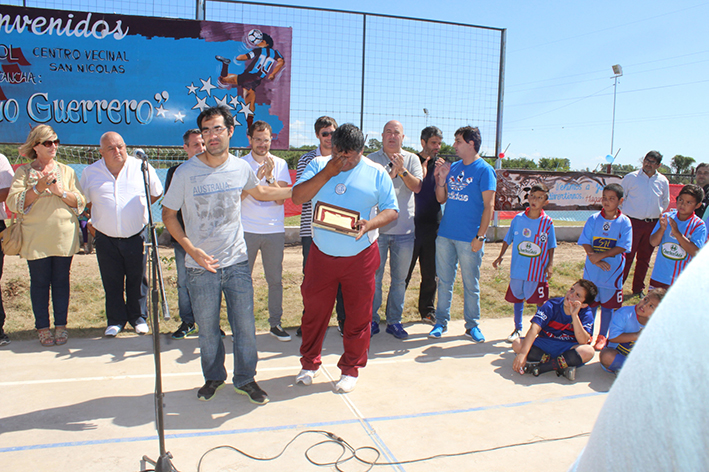 San Nicolás cumplió su sueño: Inauguró su cancha