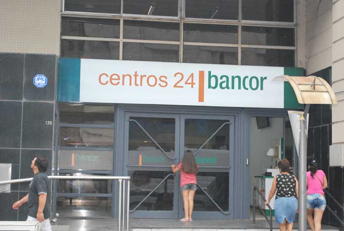 Hay paro en el Banco de Córdoba por la desvinculación de un gerente general