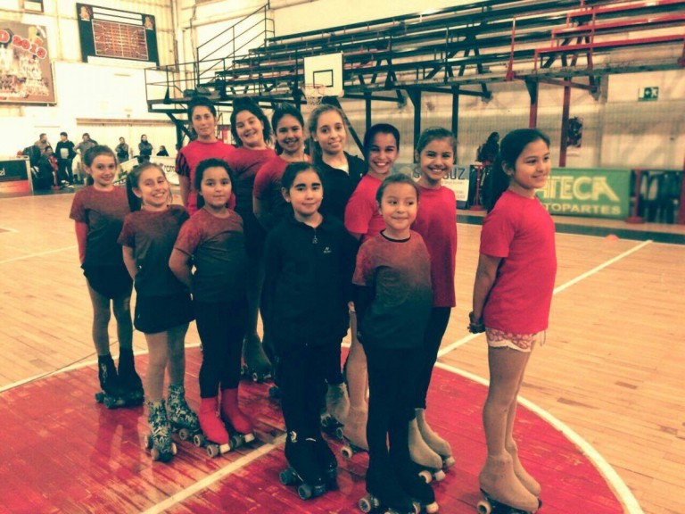 Patinadoras de Ameghino, clasificadas al Provincial