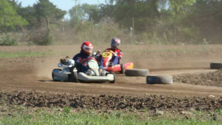 Domingo con karting y motos