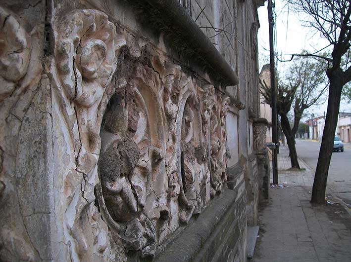 Balcones en la bruma