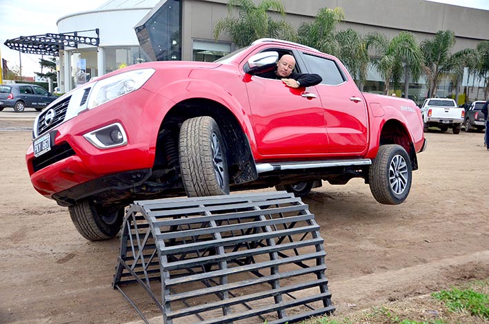 Una mexicana llegó para revolucionar  el mercado local de las camionetas