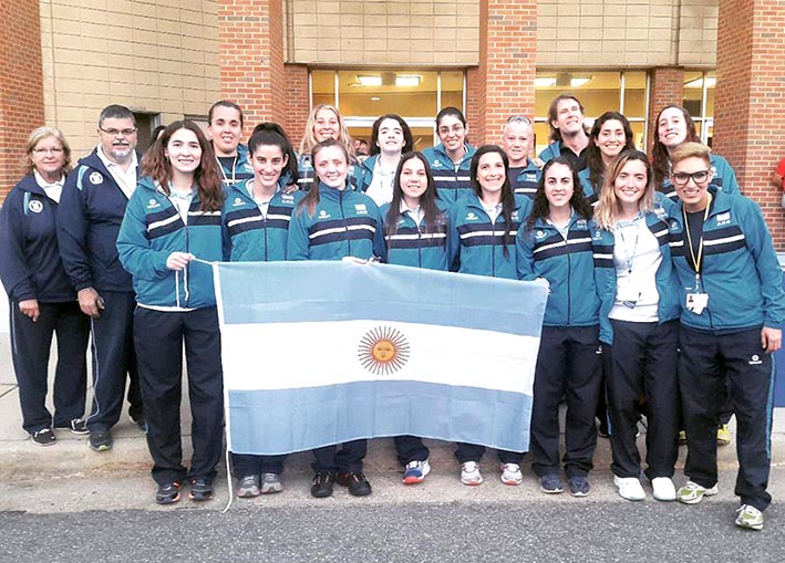 Las Delfinas le ganaron en el debut a Canadá