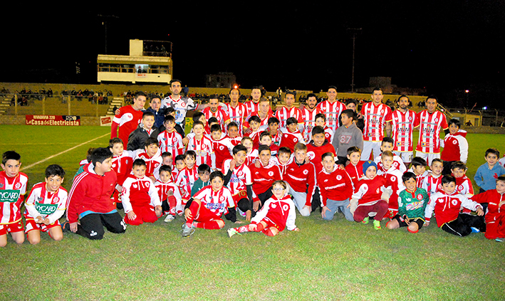 Alumni abre una nueva ilusión con la exigencia del clásico