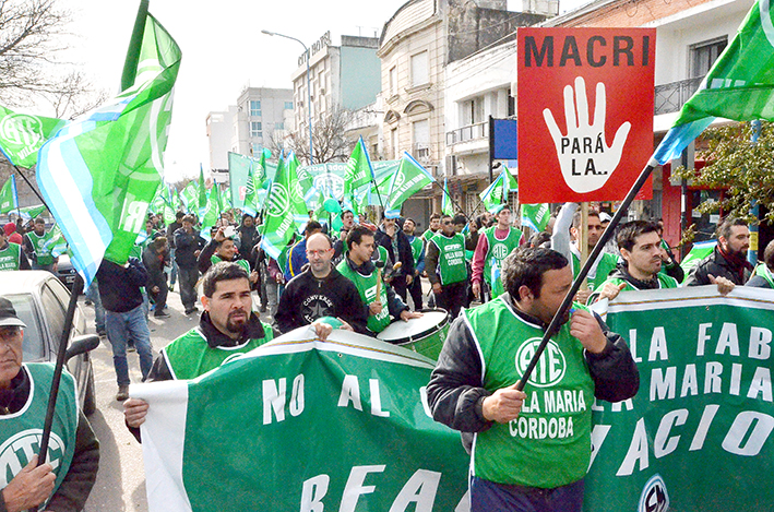 Por la Fábrica, por el trabajo