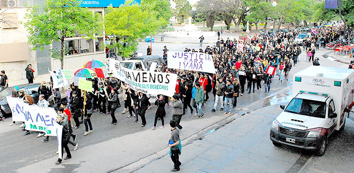 Contundente marcha contra la violencia de género en Villa María