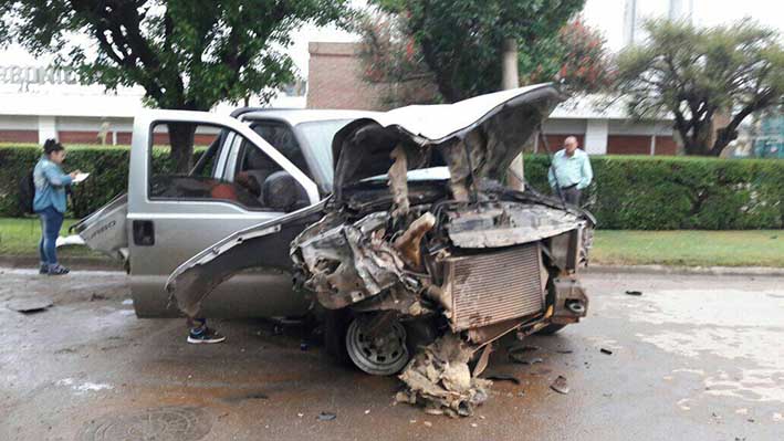 Accidente al amanecer: cuatro jóvenes lesionados, uno grave