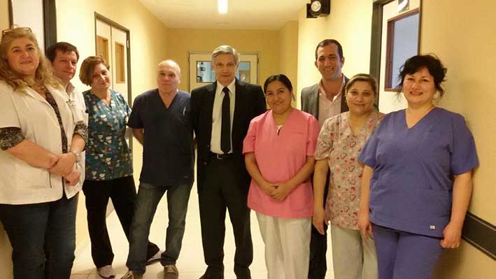 Operaron con éxito a beba prematura