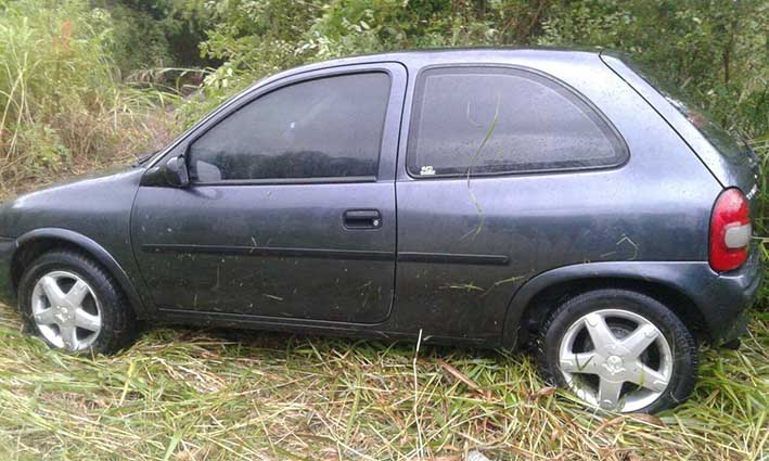 Dos choques en la ciudad y un despiste por la intensa lluvia