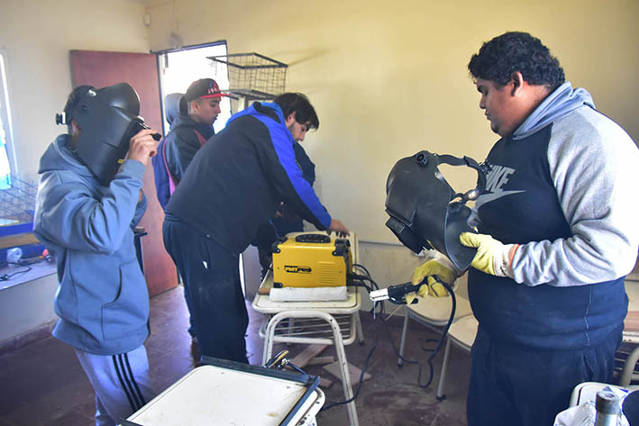 Sumaron otro taller a la Escuela Granja