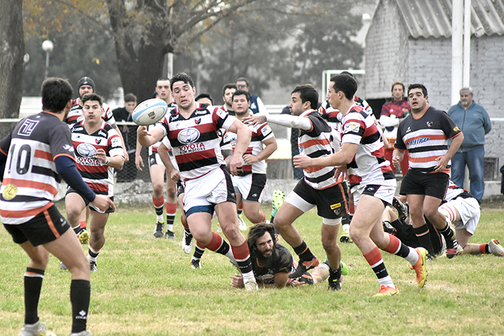 San Martín goleó a Aero Club