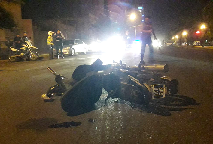 Cinco mujeres con lesiones en tres accidentes viales ocurridos anoche