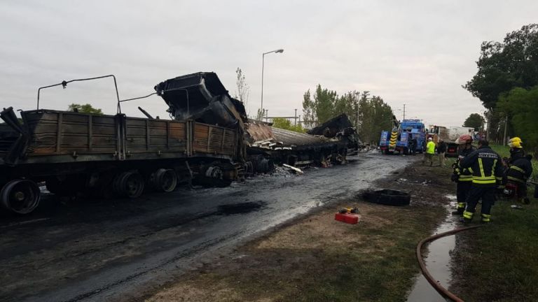 Choque, incendio y muerte